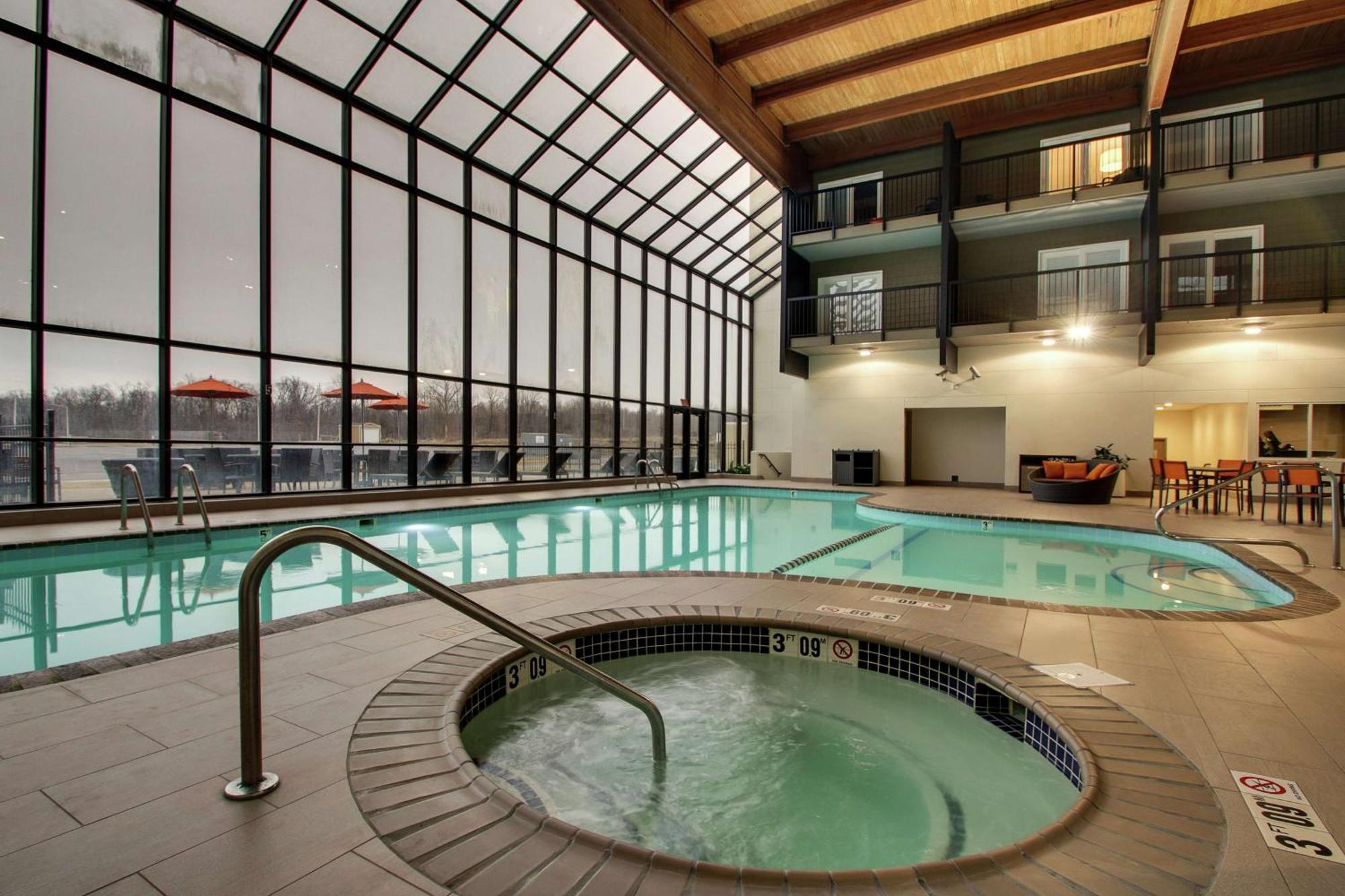 Doubletree By Hilton Mt. Vernon Маунт-Вернон Экстерьер фото